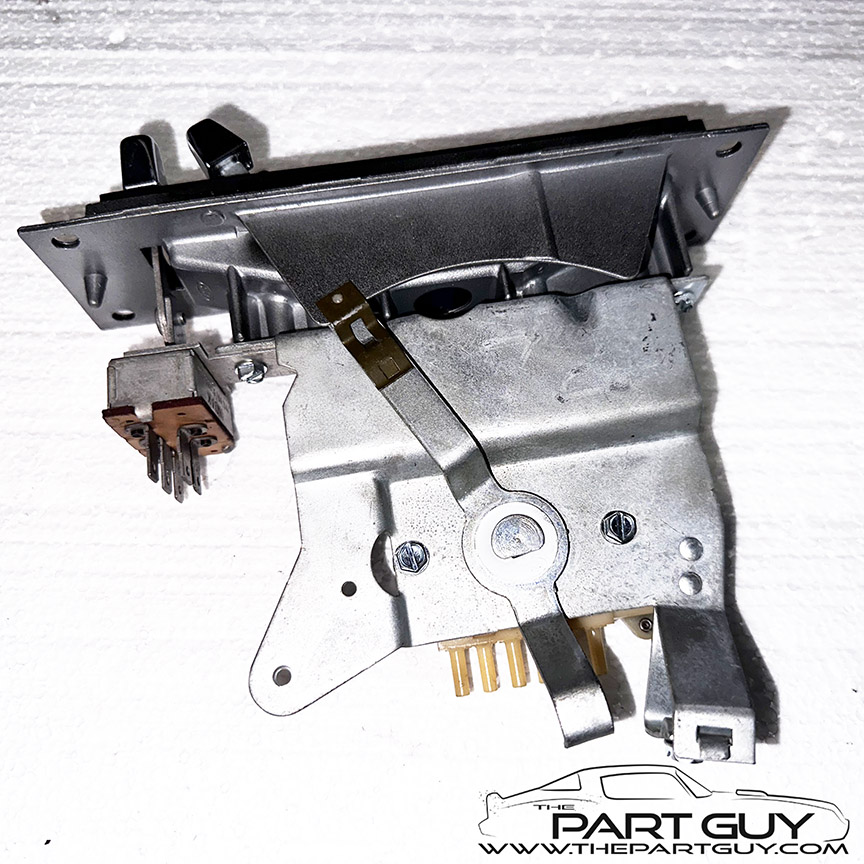 Dynacorn DII-36XZX 71-73 Mustang/Cougar Floor Pan